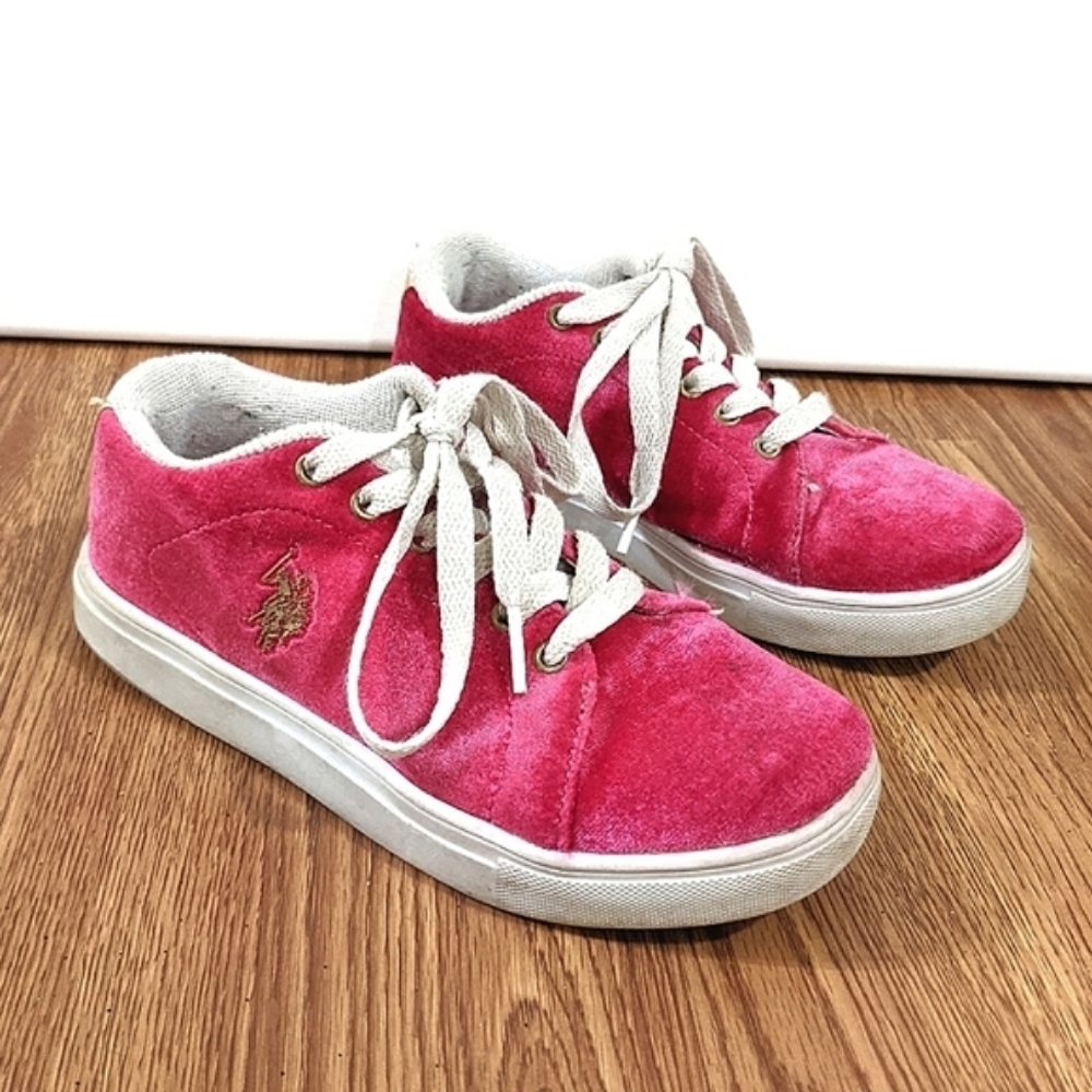 U.S. Polo Assn. Velvet Flat Sneakers size 12.5